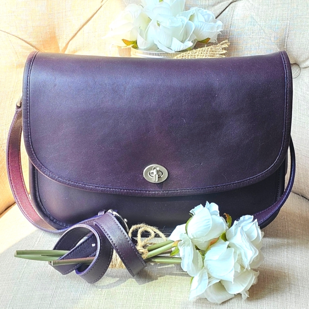 Vintage Coach City Crossbody Shoulder Bag Purse # 9790 ( Purple / Aubergine )